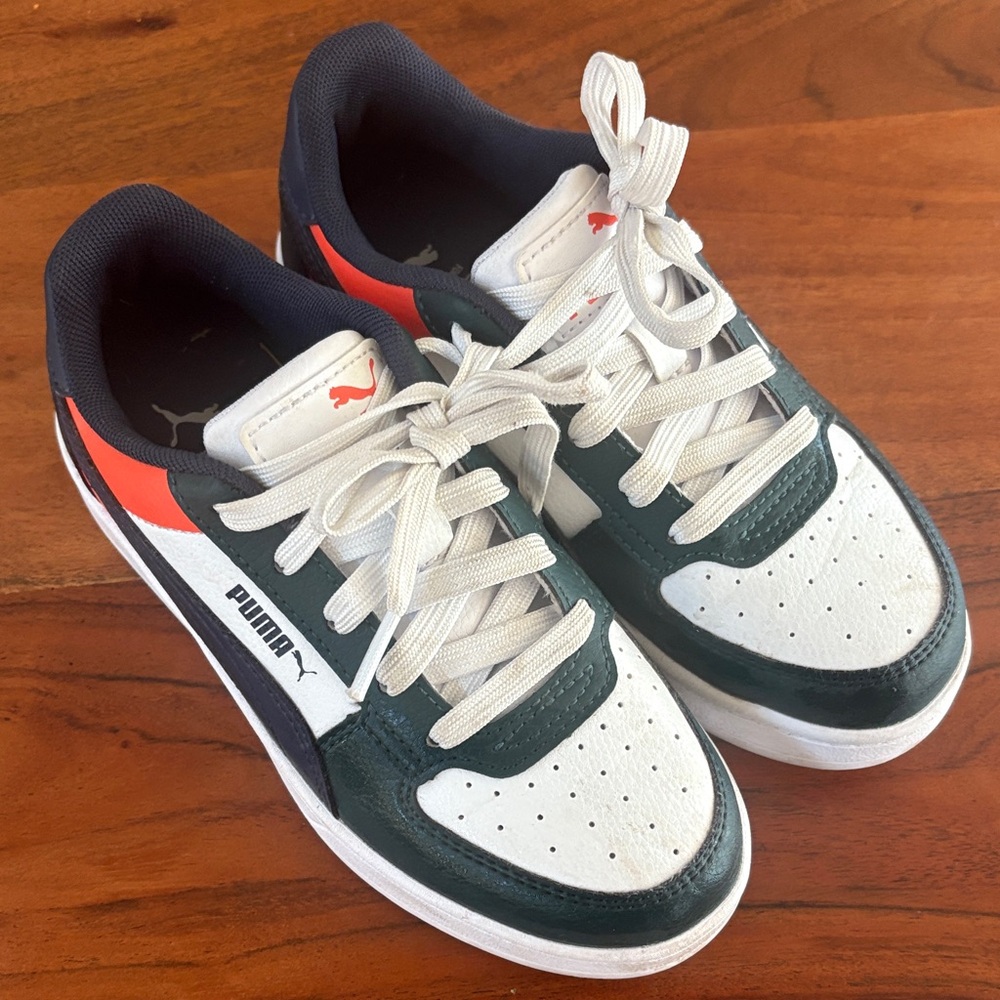 Puma Kids White, Dark Green & Orange Low-Top Sneakers